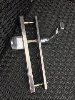 Bezpečnostní kování Rostex R - 2