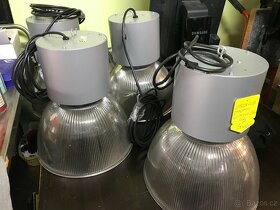 4ks ZÁVĚSNÁ SVÍTÍDLA LTS/35W VÝBOJKOVÉ- patice G12 - 2