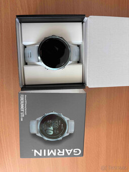 Garmin Forerunner 570 42 mm Cloud Blue - 2