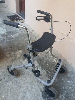 chodítko inv. čtyřkolové pro seniory i POŠLU - 2