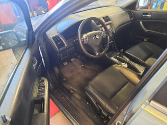 Náhradní díly Honda Accord 7G Sedan - 2