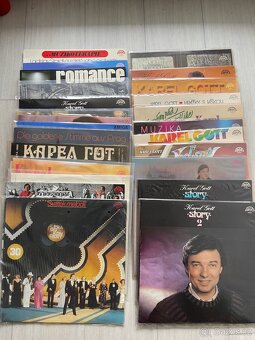 Sbírka LP a singlů Karla Gotta - 2