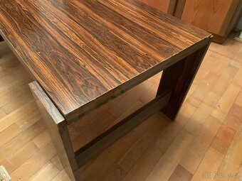 Konferenční stul - 2