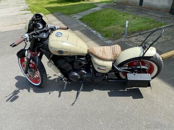 Honda SHADOW 600 Military - 2