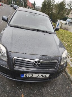 Toyota Avensis - 2