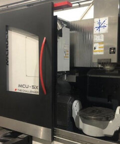 Obráběcí centra - vertikální   MCU 5X - 2