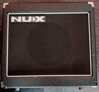 Kytarové kombo NUX Mighty15SE - 2