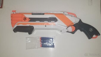 Pistole NERF Roughcut 2x4 - 2