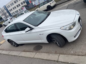 BMW 5 GT - 2