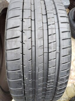 225/40/19 letni pneu MICHELIN 225/40 R19 - 2