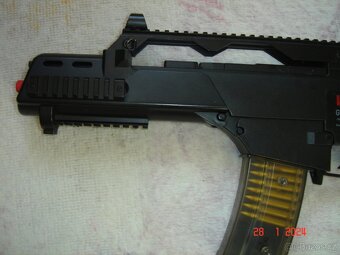 Prodám Airsoft Samopal Heckler&Koch G36C dle fota...... - 2