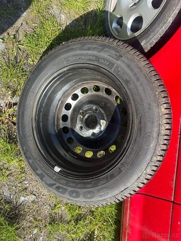 VW Škoda rezerva 5x112 s pneu 195/65/15. - 2