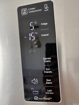 Lednice s mrazákem LG GBB60SAYFE - 2