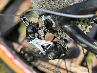 SUPER DĚTSKÉ CELOKARBONOVÉ MTB KOLO - 2