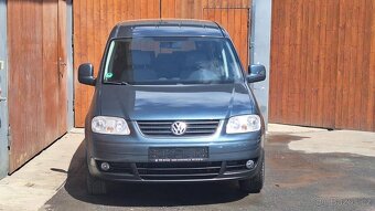 VOLKSWAGEN CADDY MAXI 2,0TDi 7míst po servisu - 2