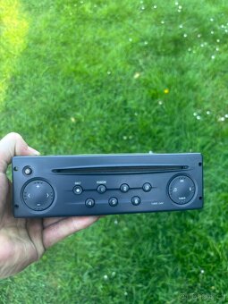 Originální rádio Renault Clio 2 s kódem - 2