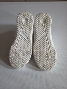 Boty do tělocvičny Decathlon, vel.35 - 2