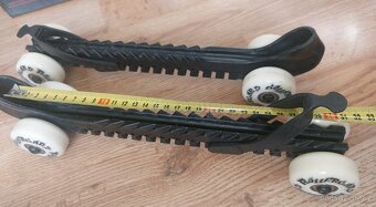 Chrániče hokejových bruslí Rollergard s kolečky - 2