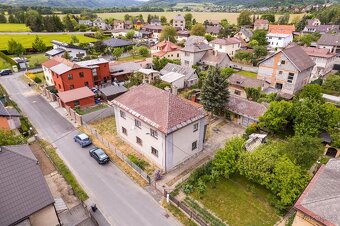 Rodinný dům 7+2 se zahradou a garáží, Bludov, okr. Šumperk - 2