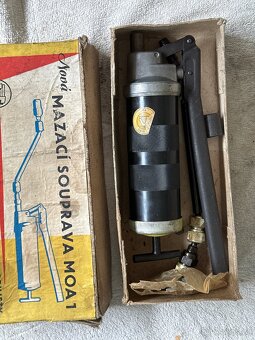 Mazací souprava MOA1 - 2