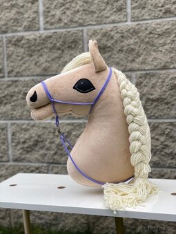 Hobby horse , kůň na tyči - 2