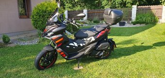 Aprilia SR GT 125 REPLICA - 2