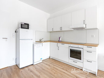 Pronájem bytu 2+kk, Za Černým mostem, Kyje, 24500 Kč/měs, 64 - 2