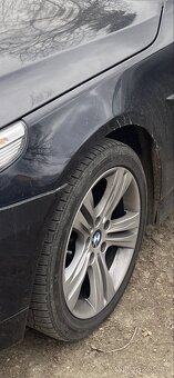 Prodám kola s pneumatikami 225/55 r17 5/120 v dobrém stavu. - 2