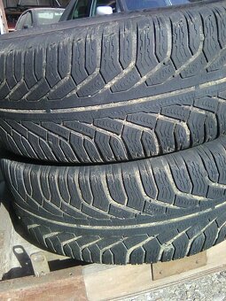 pneu 245/70/16 - 2