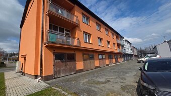Byt 3+1 (69 m²)garaž. Lesná před rekonstrukcí - 2