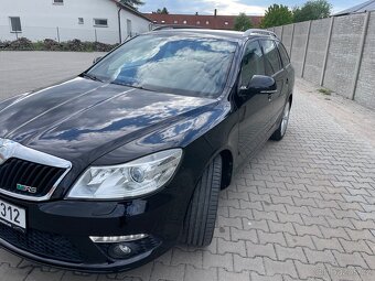 Škoda Octavia 2 Rs v DSG 2.0 TDI 125KW - 2