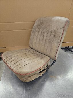 Koupím sedačku Škoda Felícia cabrio r.v. 1961 - 2
