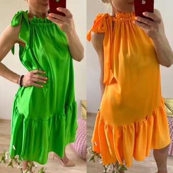 Lesklé šaty s vázánim sedi S - XL - 2