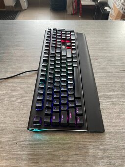CZC.Gaming Hexblade Cherry MX Silent Red CZ popisky kláves - 2