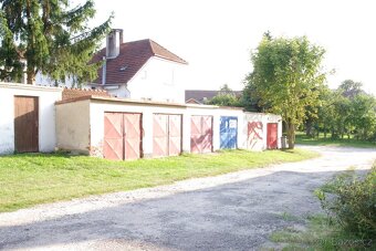 Garáž 18 m² Telč ul. Třebíčská - 2