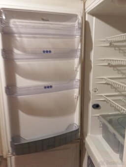 Lednice s mrazákem wyrpool - 2