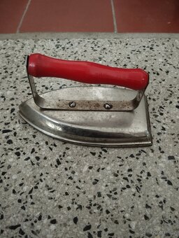 dekorativní žehlička - 2