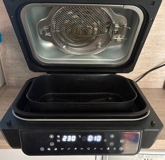 Horkovzdušná fritéza s funkcí grilu - 2