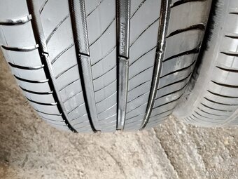 235/45/18 98w Michelin - letní pneu 2ks - 2