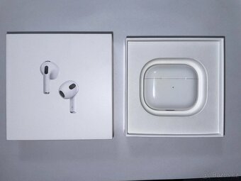 Apple AirPods 3. generace - 2