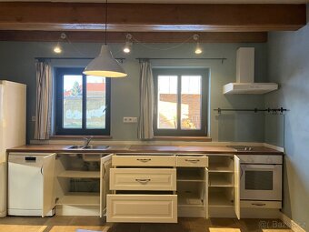 Kuchyňská linka včetně spotřebičů - 2