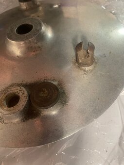 NORTON ES 2 Brzdový štít přední kolo - 2