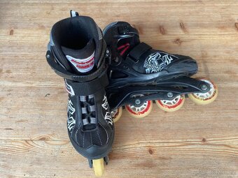 Nastavitelné in-line brusle vel. 32-35 - 2