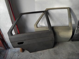 Plecharina skoda favorit - 2