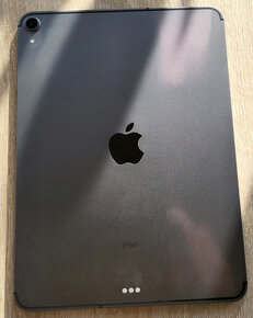 Apple iPad Pro Wi-Fi/Cellular,11" (1. gen.), 64GB, šedá - 2