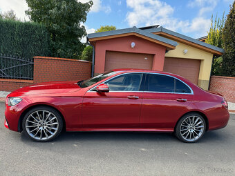 Jako nový MB E450 4MATIC, benzín. 6-tiválec, 07/2021 - 2