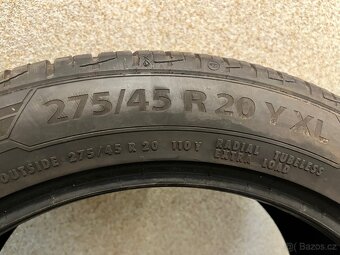 dvě letní pneumatiky. 275/45 R20 - 2