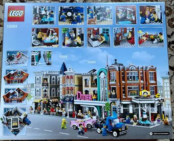 Lego 10264 Rohová garáž - 2