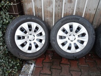 Komplet Zimní Sada Bridgestone Poklice 215/65/17 ET38 5x112 - 2