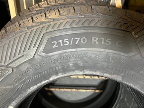 Nové zimní 215/70 R15C - 2